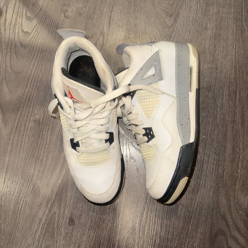Nike Air Jordan 4 Retro white cement grey